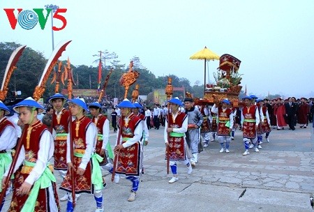 Jubilant celebration of Hung Kings festival 2017 - ảnh 2